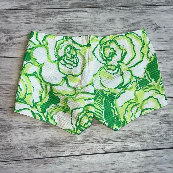 Lilly Pulitzer Shorts Size 00 - Picture 2 of 4